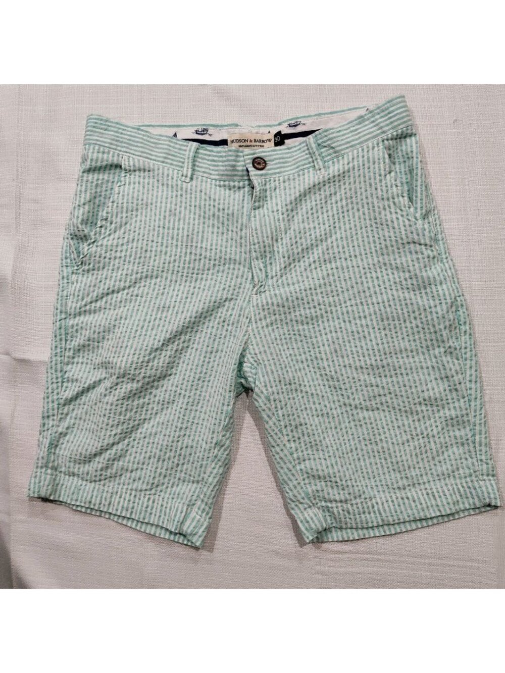 Hudson & Barrow Fair Aqua HB-7037133 Seersucker Shorts 9" Inseam (Size 30)